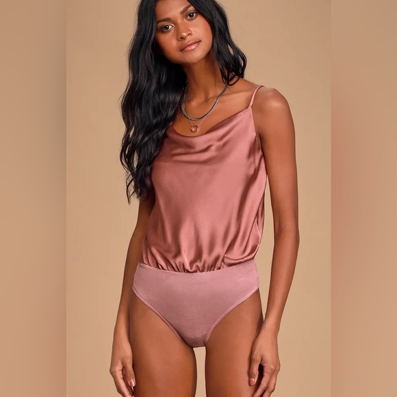 Lulu’s rose satin sleeveless cowl neck bodysuit EUC - Picture 3 of 5